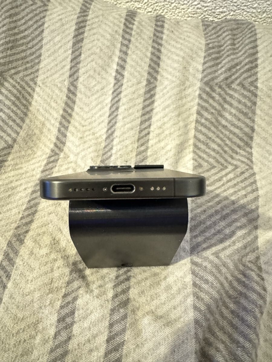 Apple Handys / Smartphones: Iphone 15 Pro 128Gb – Gebraucht aus Cham von Dzhurswitz 2