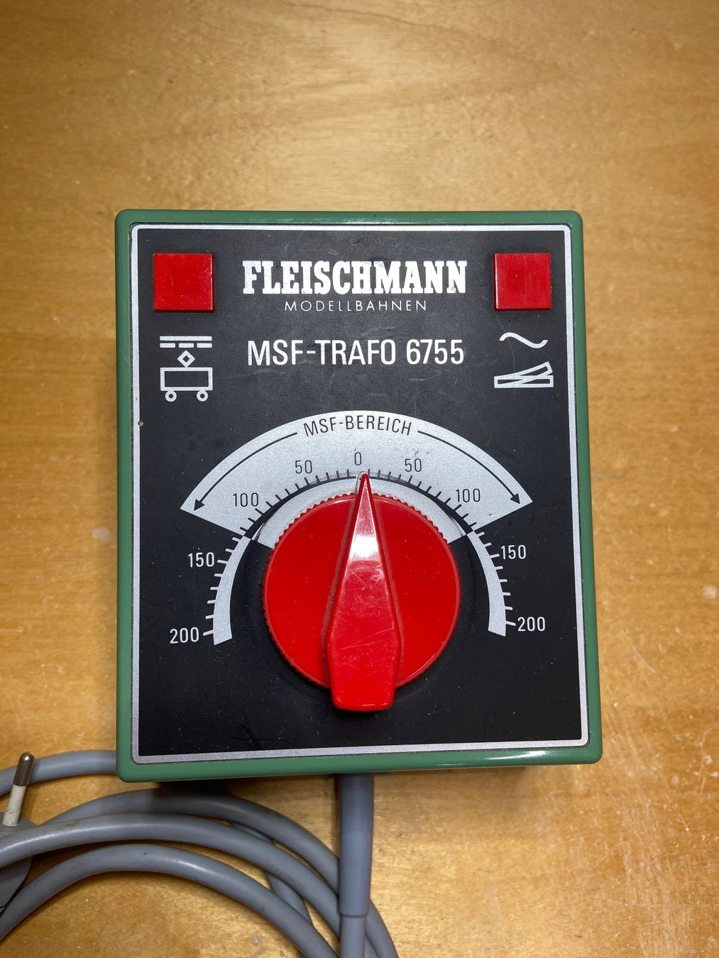 Fleischmann Modelleisenbahnen: Fleischmann MSF-Trafo 6755 – Gebraucht aus Basel von Relaphe 1