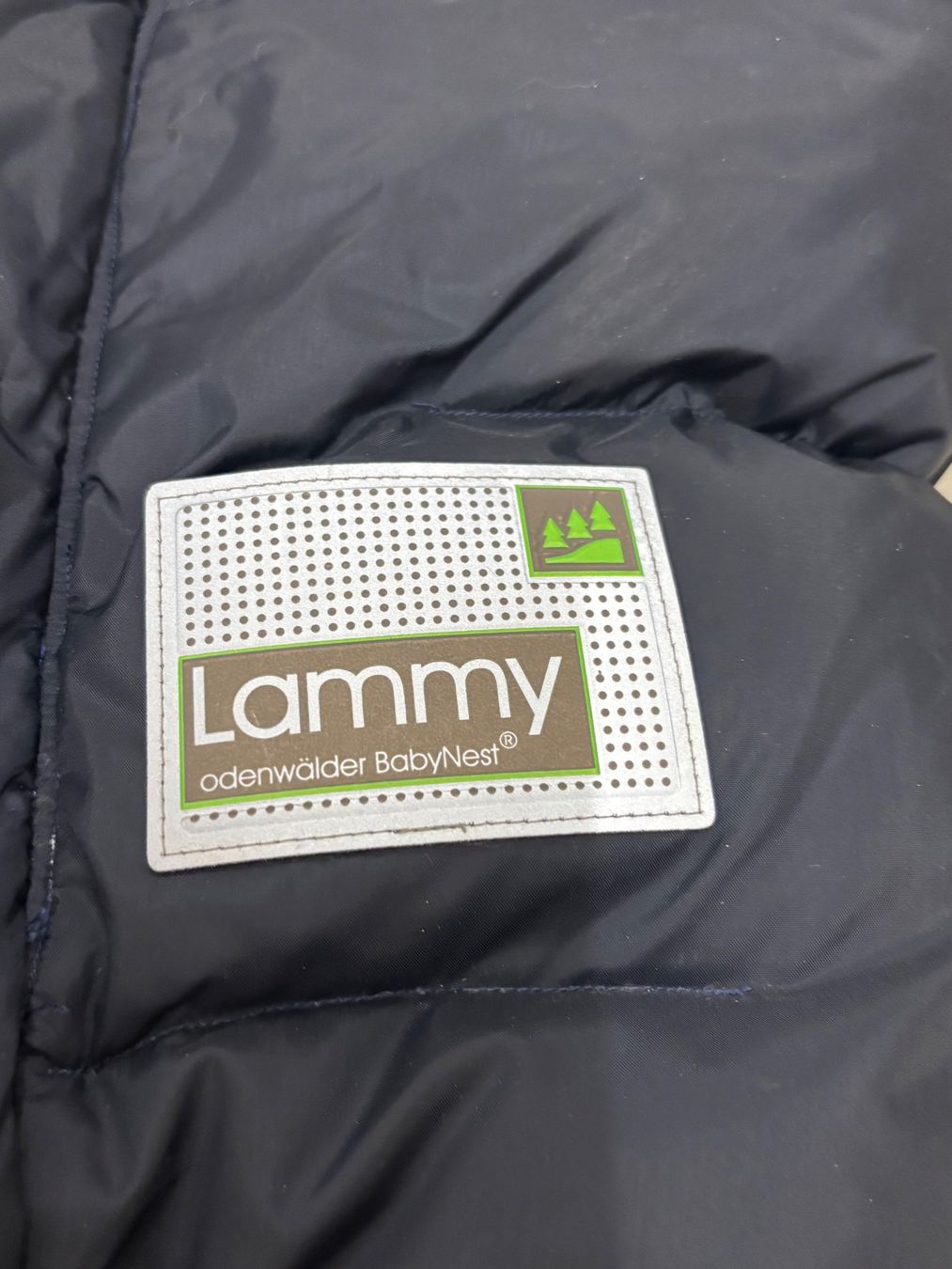 Odenwälder Sacchi a pelo: Fussack Lammy Lammfell dunkelblau – Usato da St. Gallen venduto da AMEISENKOENIG 3