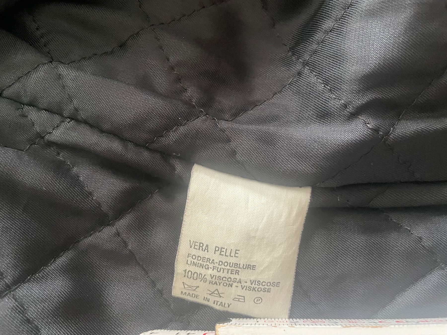 Versace Giacche: Gianni Versace LederJacke – Usato da Minusio venduto da Pink222 7