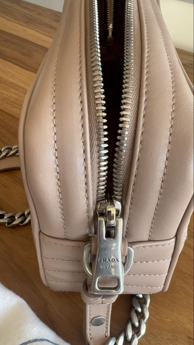 Prada Borse da donna: Prada Bandoliera Tasche, Cipria 2 , Leder – Nuovo e nell'imballaggio originale da Jona venduto da Lili.lou 6