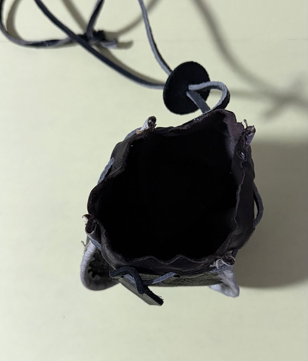 Borse da donna: Pochettes médiévales – Usato da Petit-Lancy venduto da Solcarm 9