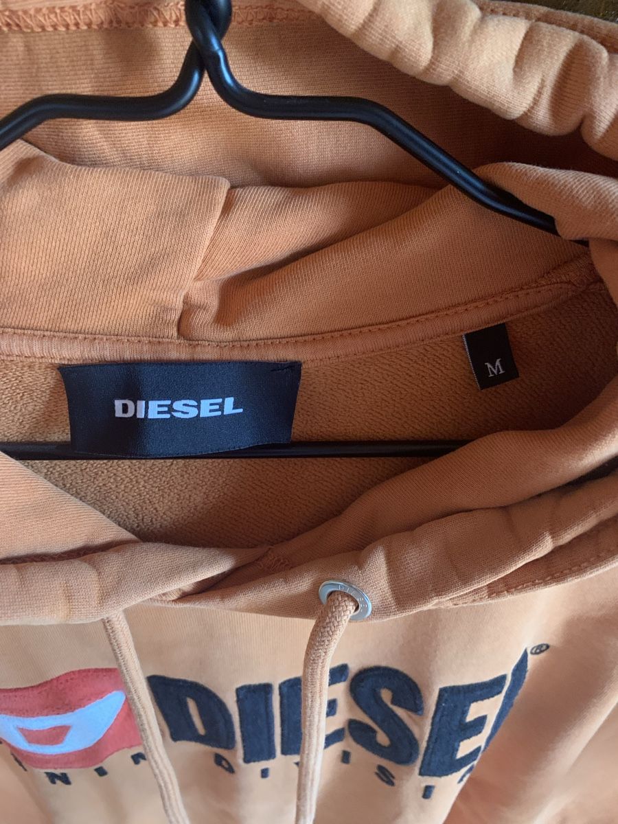Diesel Maglioni & Felpe: Pull à capuche Diesel – Usato da La Neuveville venduto da nat_r69j 1