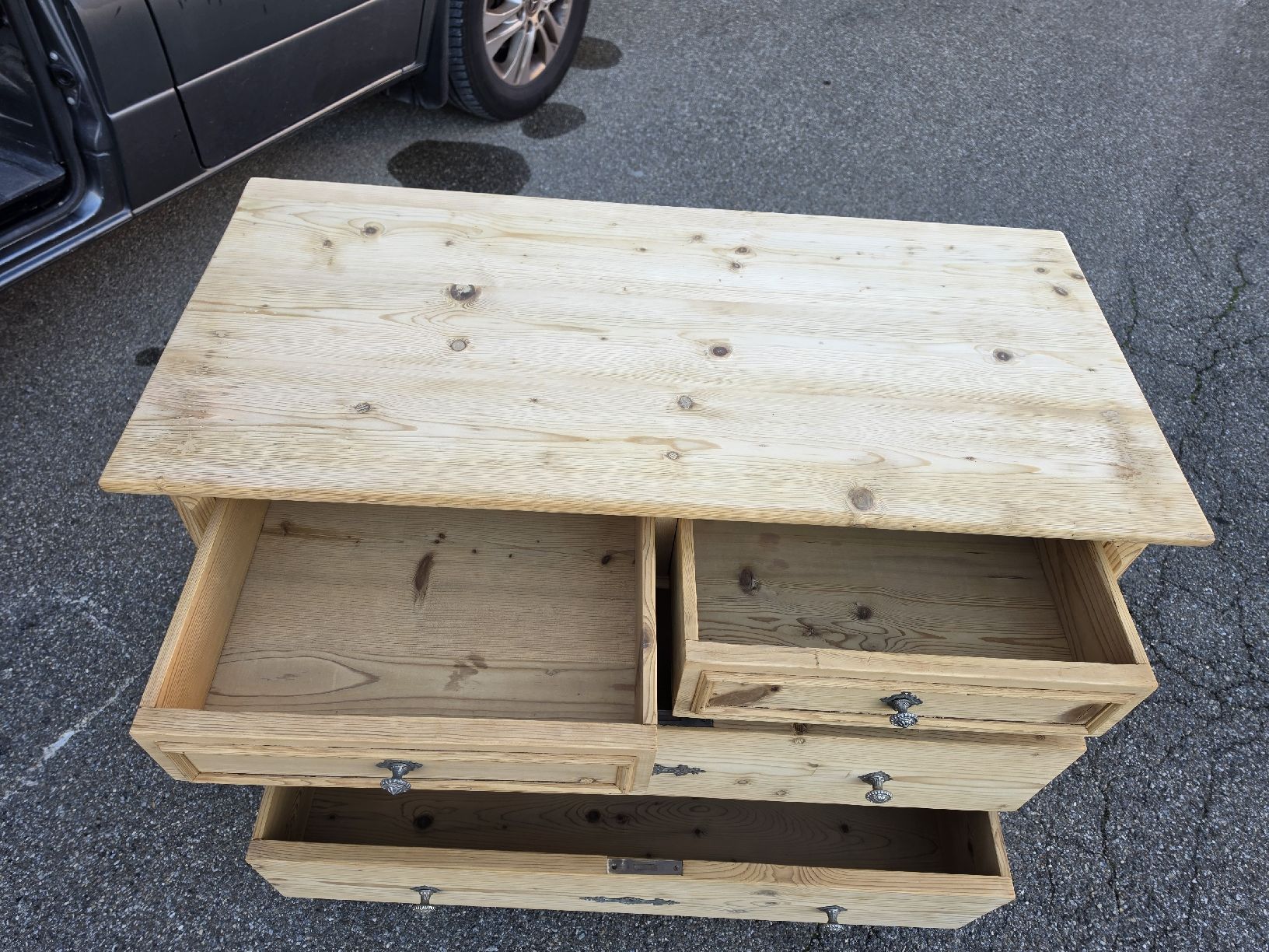 Commodes: Kommode aus Tannenholz Restauriert  – D'occasion à Wil SG par Athi 8