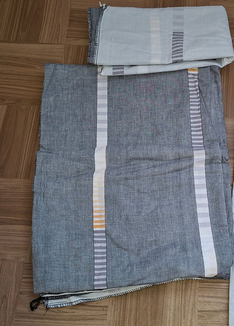Betten: Bettwäsche 160x210 – Neu (gemäss Beschreibung) aus Unterbäch VS von Nifadi