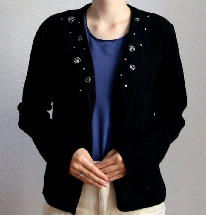Alba Moda Giacche: Schwarze Strickjacke mit eleganten Glitzersteinen Gr. 36 – Usato da Luzern venduto da Simona15 5