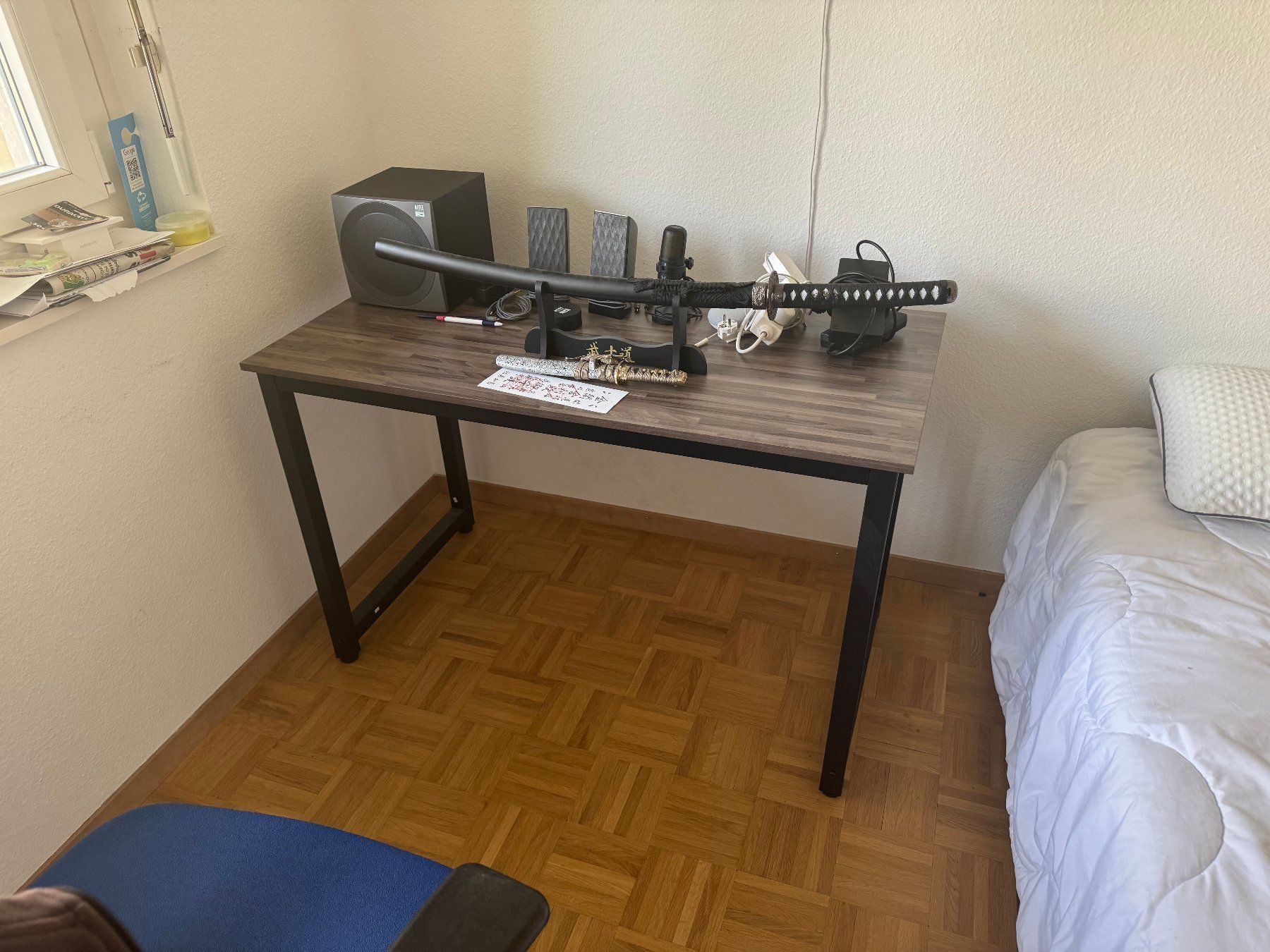Scrivanie: Bureau en bois – Usato da Genève venduto da axe_xdr9 1