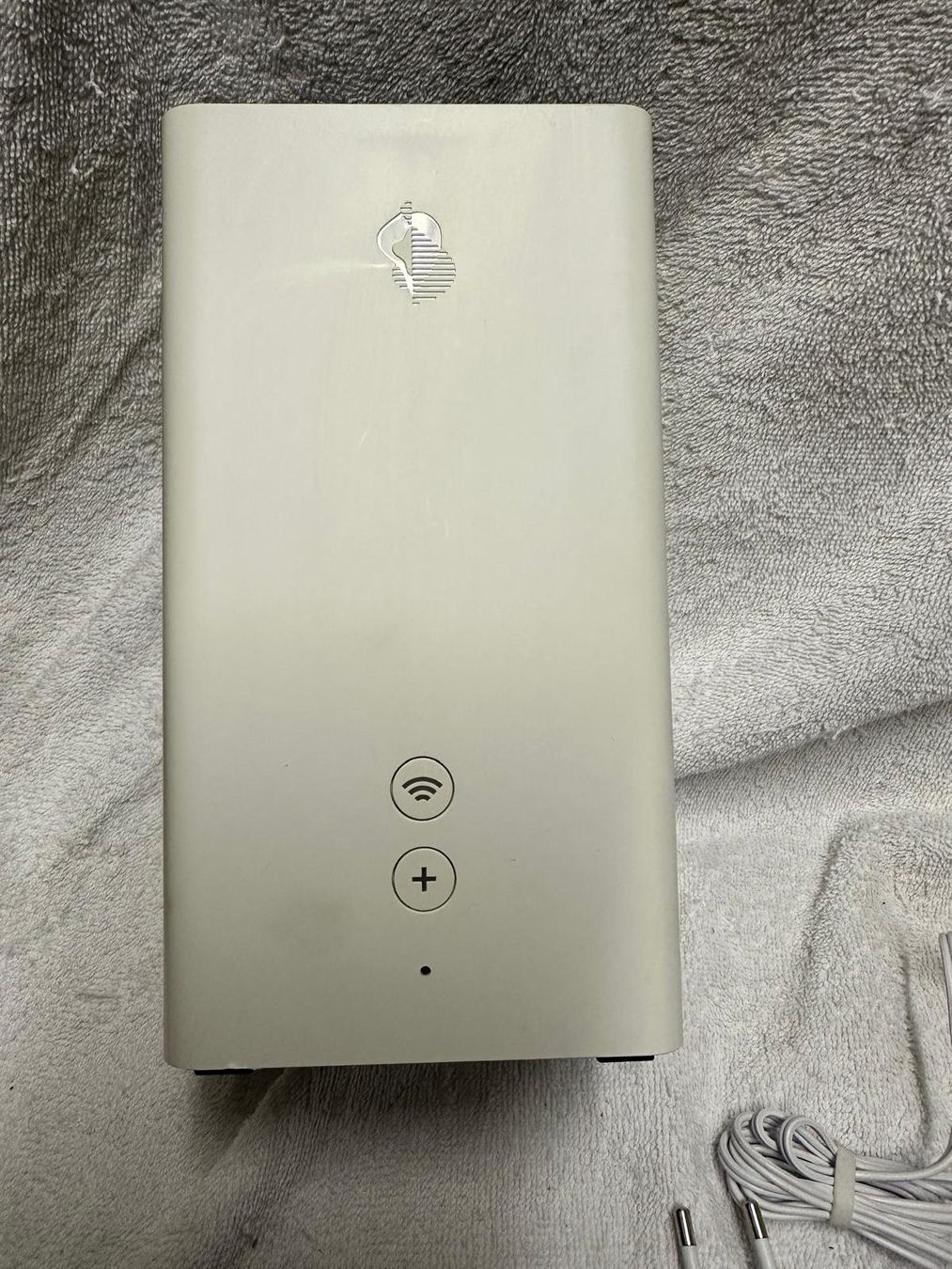 Swisscom Modem & Router: Swisscom Internet-Box 2 – Usato da Thörishaus venduto da zimtfein