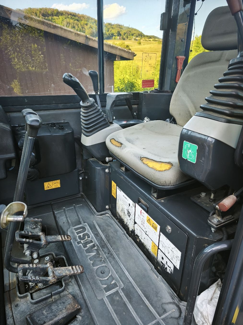 Komatsu Escavatori: Komatsu PC 26 – Usato da Oberhofen AG venduto da Sonneromo 3