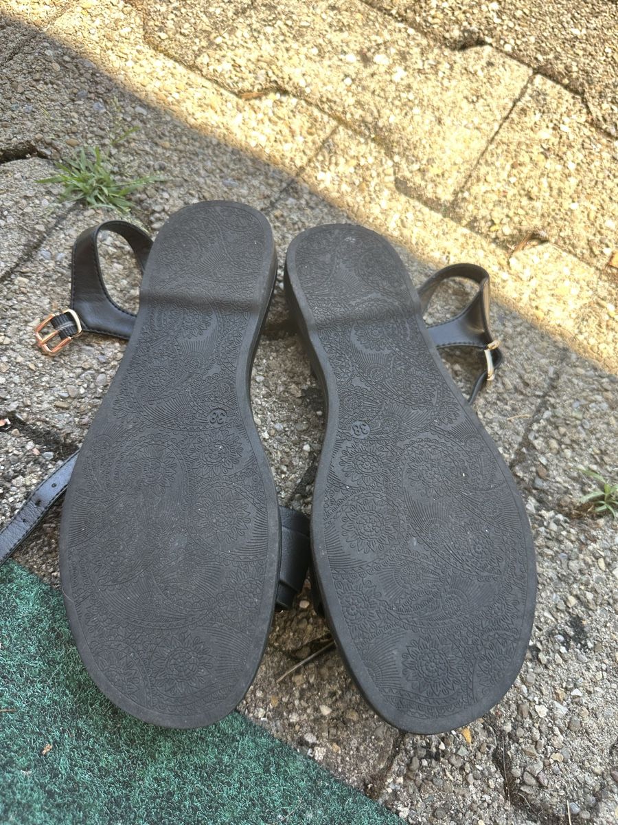 Dosenbach Chaussures femmes: Sandale Catwalk Schwarz  – Neuf (Voir description) à Zufikon par tam_gfx6 2