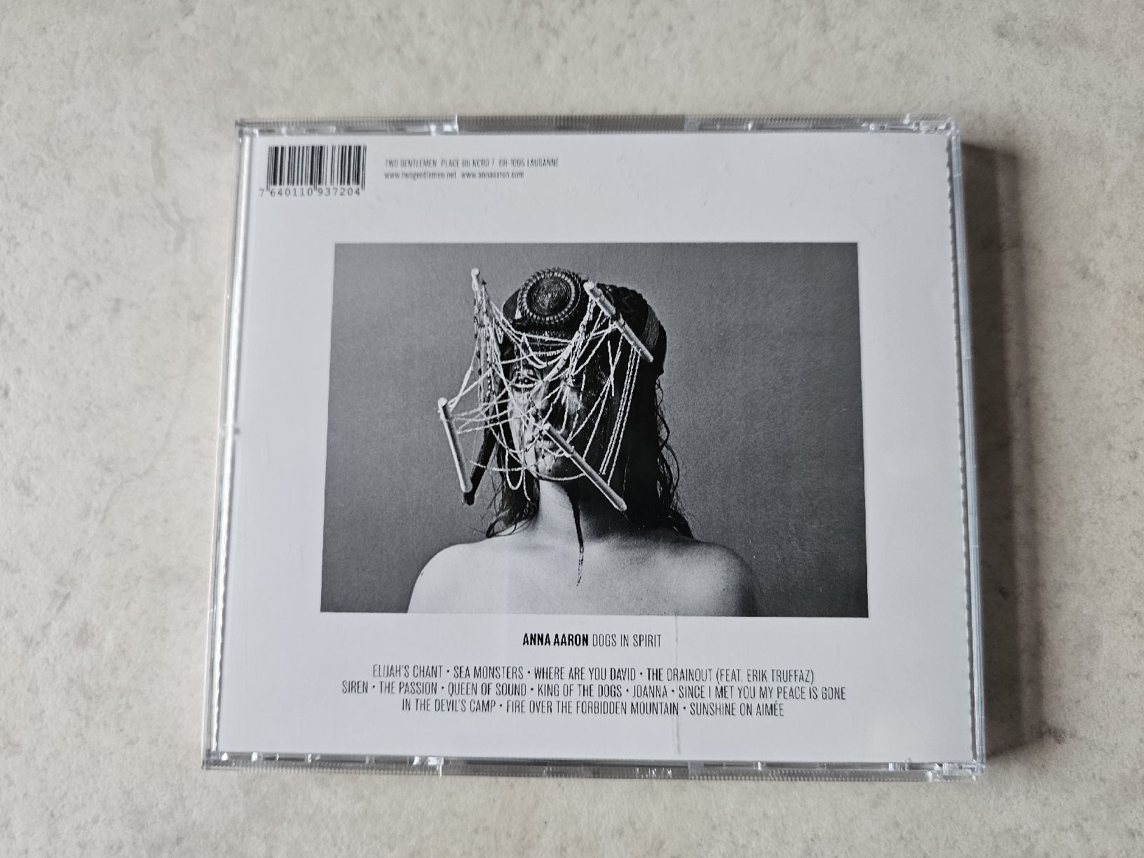 CDs: Anna Aaron  -  Dogs In Spirit – Gebraucht aus Schneisingen von backstore24 1