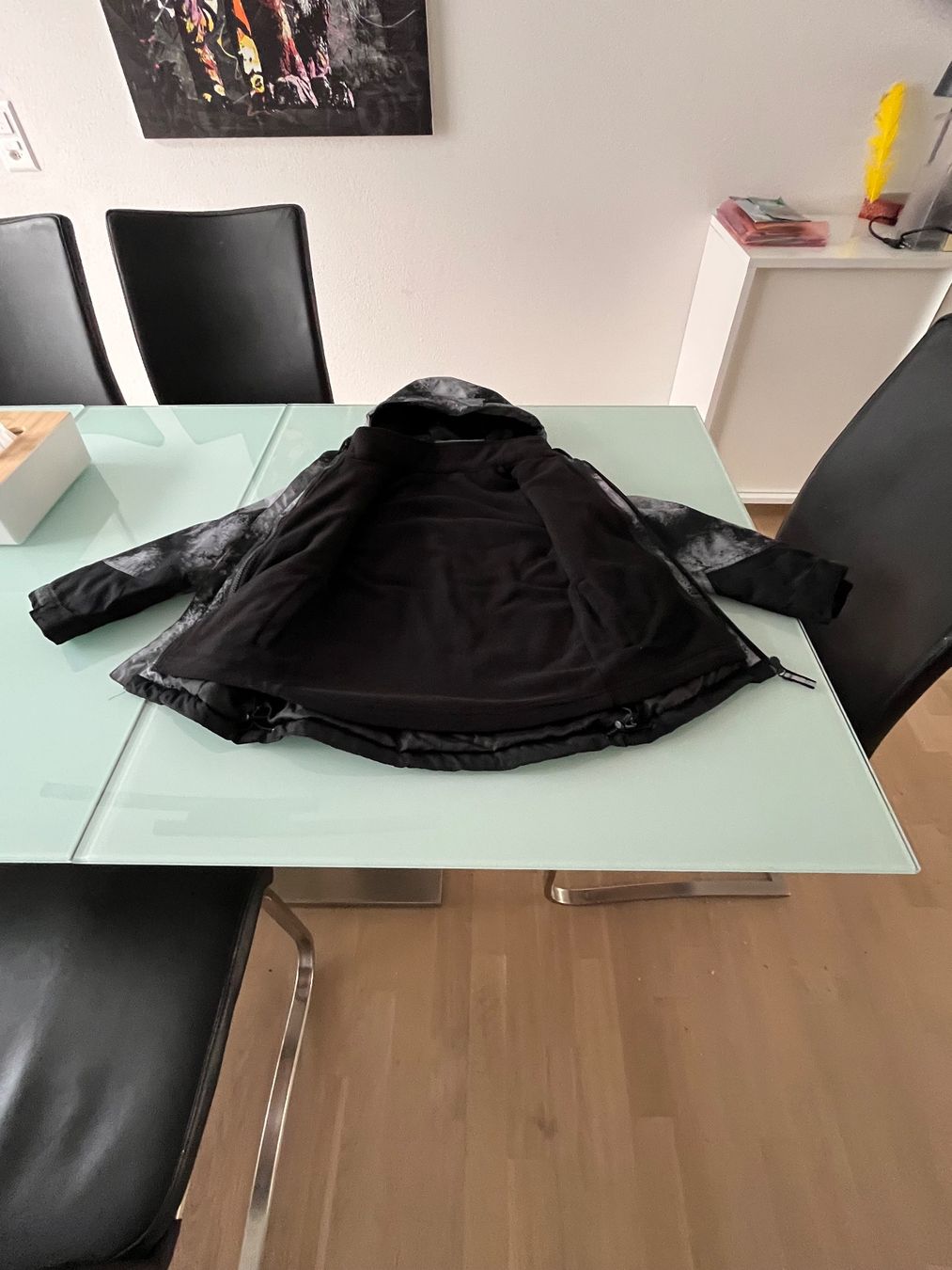 Jacken & Mäntel: Winterjacke – Gebraucht aus Aesch BL von girlisue 1