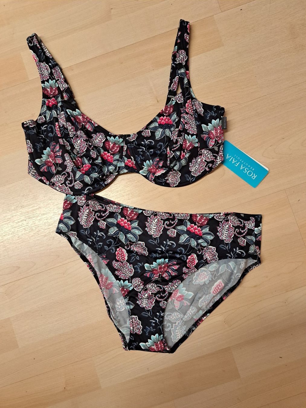 Costumi da bagno & Bikini: Bikini 40 F Rosa Faia – Nuovo (secondo la descrizione) da Gams venduto da inf_lj66