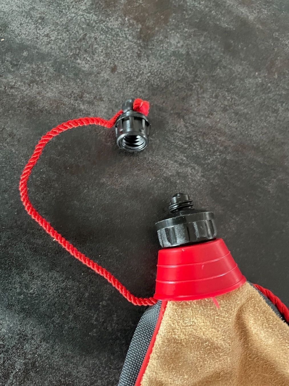 Borracce & Thermos: Gourde en Cuir Albacete Espagne – Nuovo (secondo la descrizione) da Vallamand venduto da Bricbracbroc82 3
