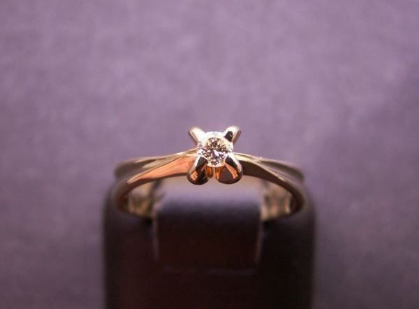 Anelli: Solitär Ring 585 Gold mit Brillant – Usato da Wald ZH venduto da Dasilver 7