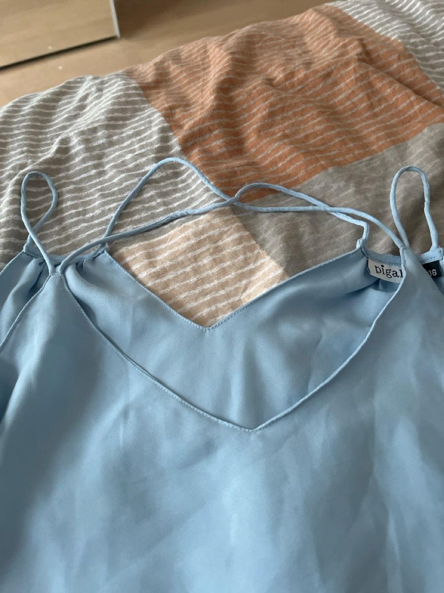 Blusen: Sommerliches, hellblaues Top – Gebraucht aus Hombrechtikon von Kaatja 2