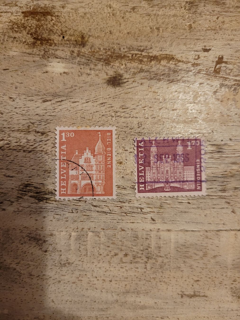 Tous les timbres: Baudenkmäler – D'occasion à Inwil par Flower2325