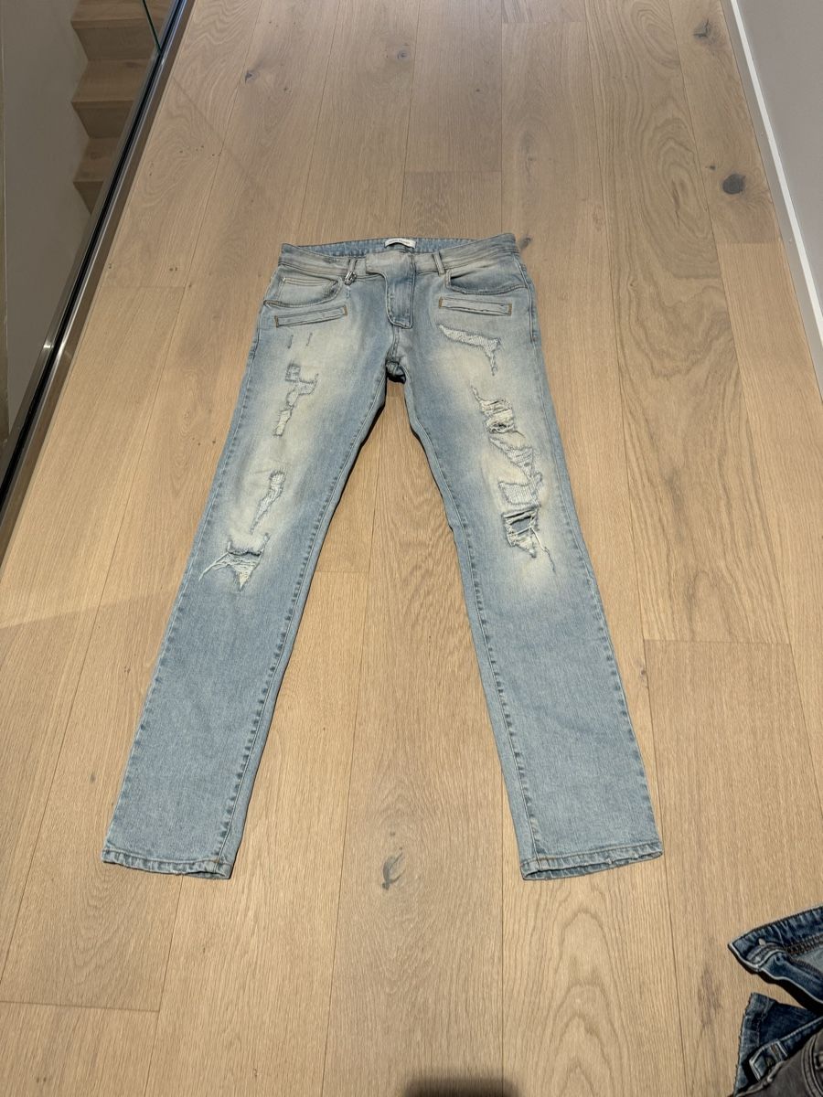Balmain Jeans: Balmain Jeans – Usato da oetwil an der limmat venduto da Nazeb 1