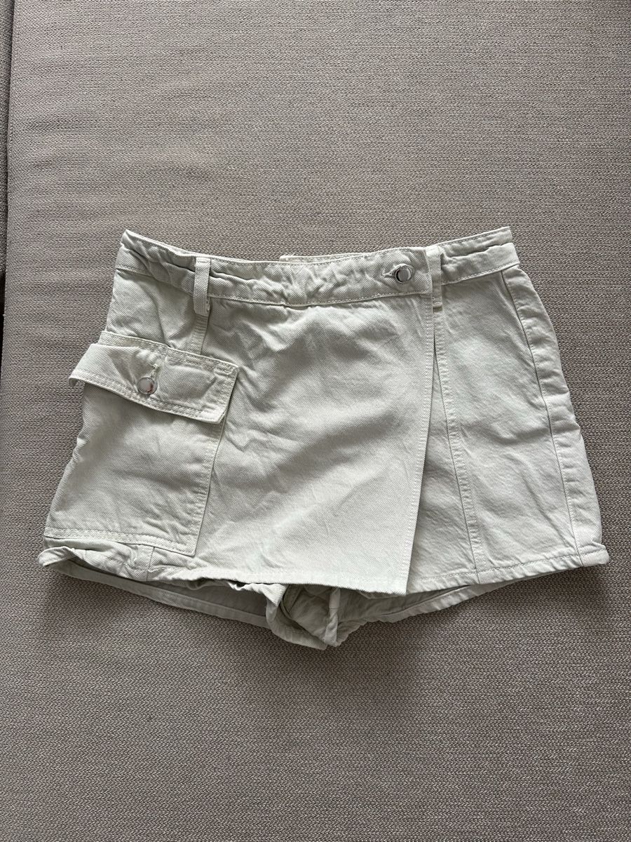 Zara Jeans: Short vert clair - Zara - taille M – Neuf (Voir description) à Lausanne par ver_cyj8