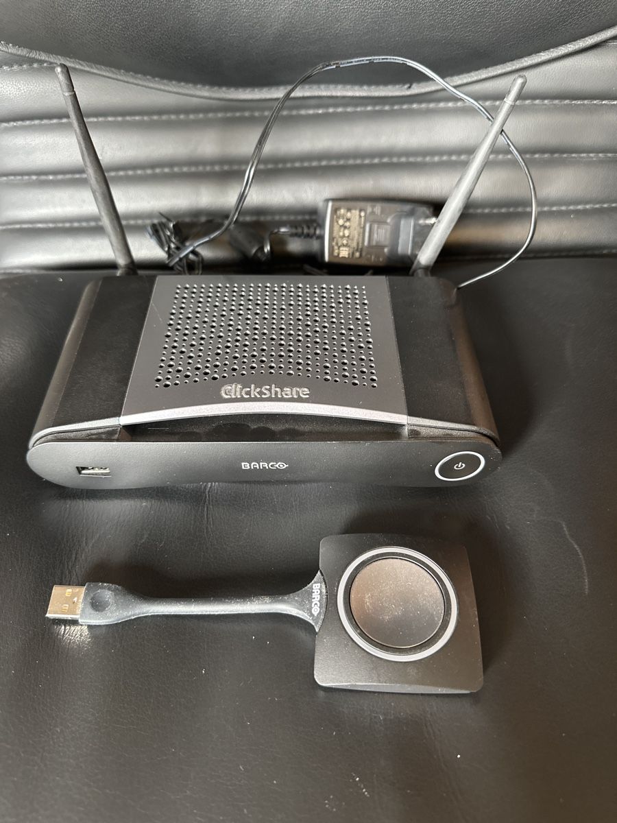 Multimediaplayer & Streamer: Barco ClickShare CSE-200 Präsentationsset, NP. 1500.- – Neu (gemäss Beschreibung) aus Zürich von aha101101 1