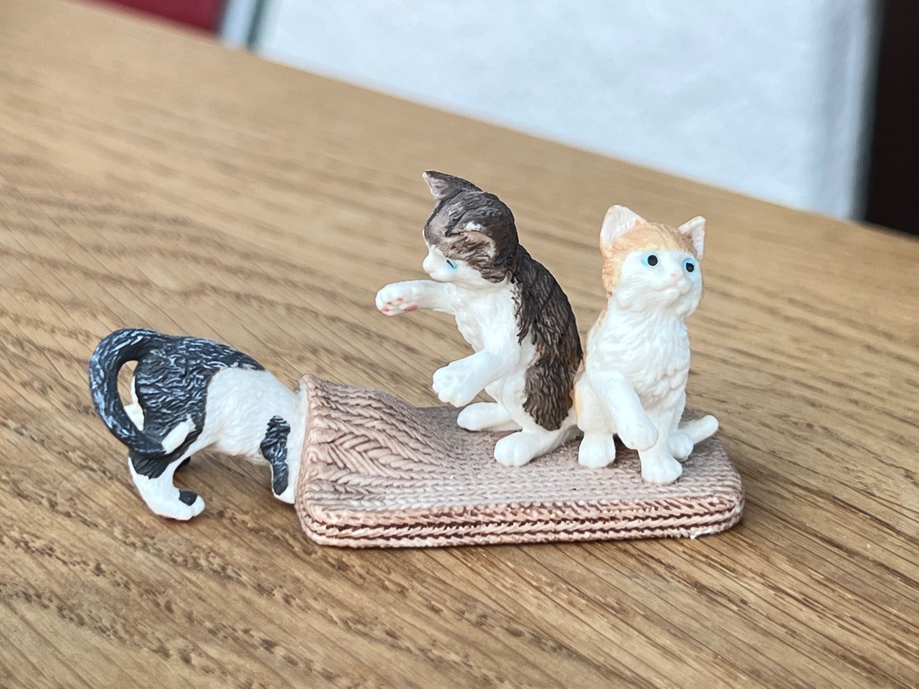 Schleich Statuette: 8 Schleich Katzen Katze Kätzchen – Usato da Ennetbaden venduto da mapa05 2
