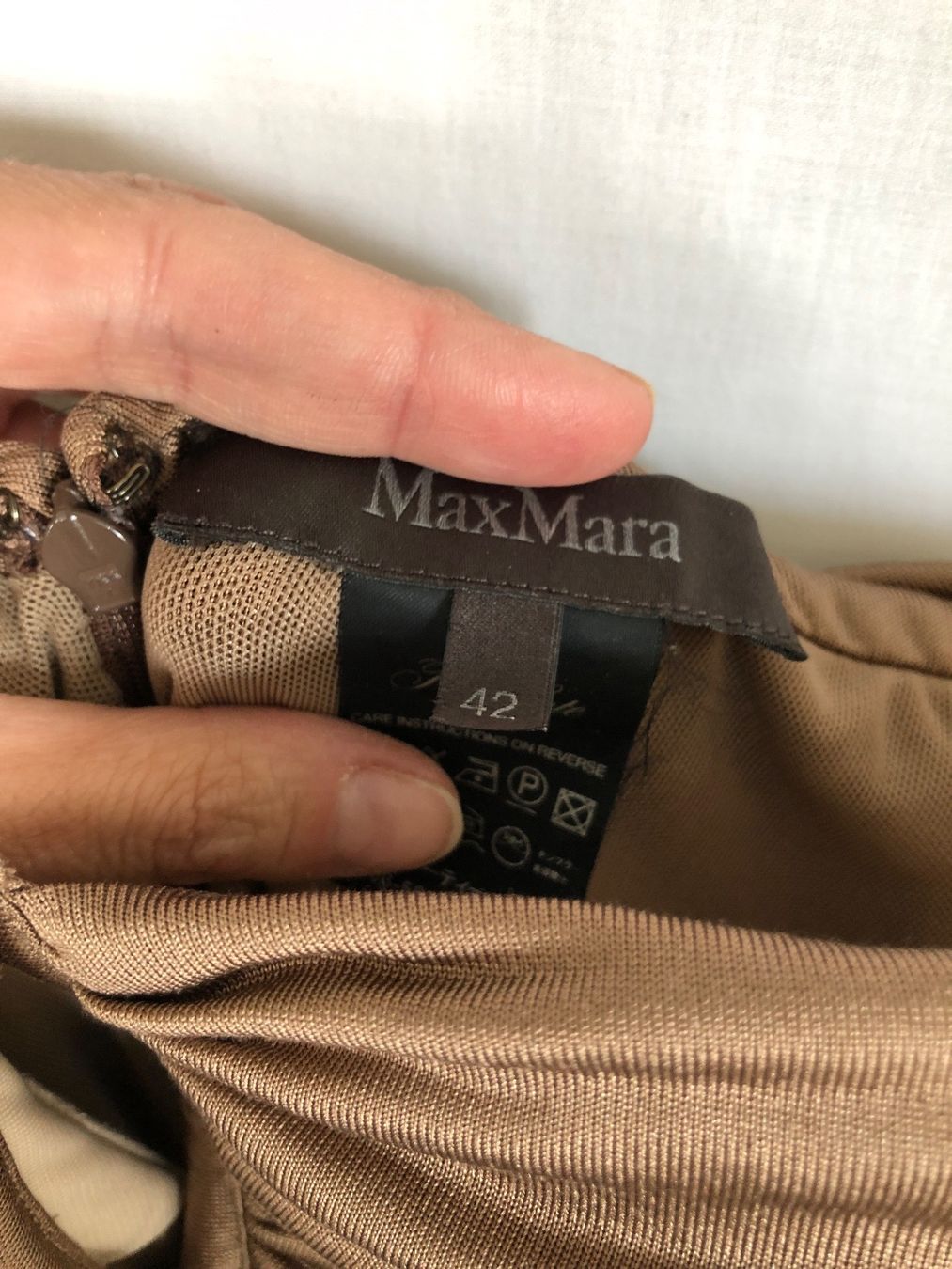 Max Mara Kleider: Robe bustier maxi couleur bronze Pianoforte di Max Mara – Gebraucht aus Coppet von Vanessamode 8