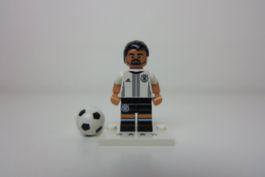 LEGO Minifigur CMF DFB Sami Khedira