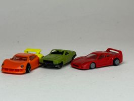 GB- drei Sportwagen Mercedes Ferrari