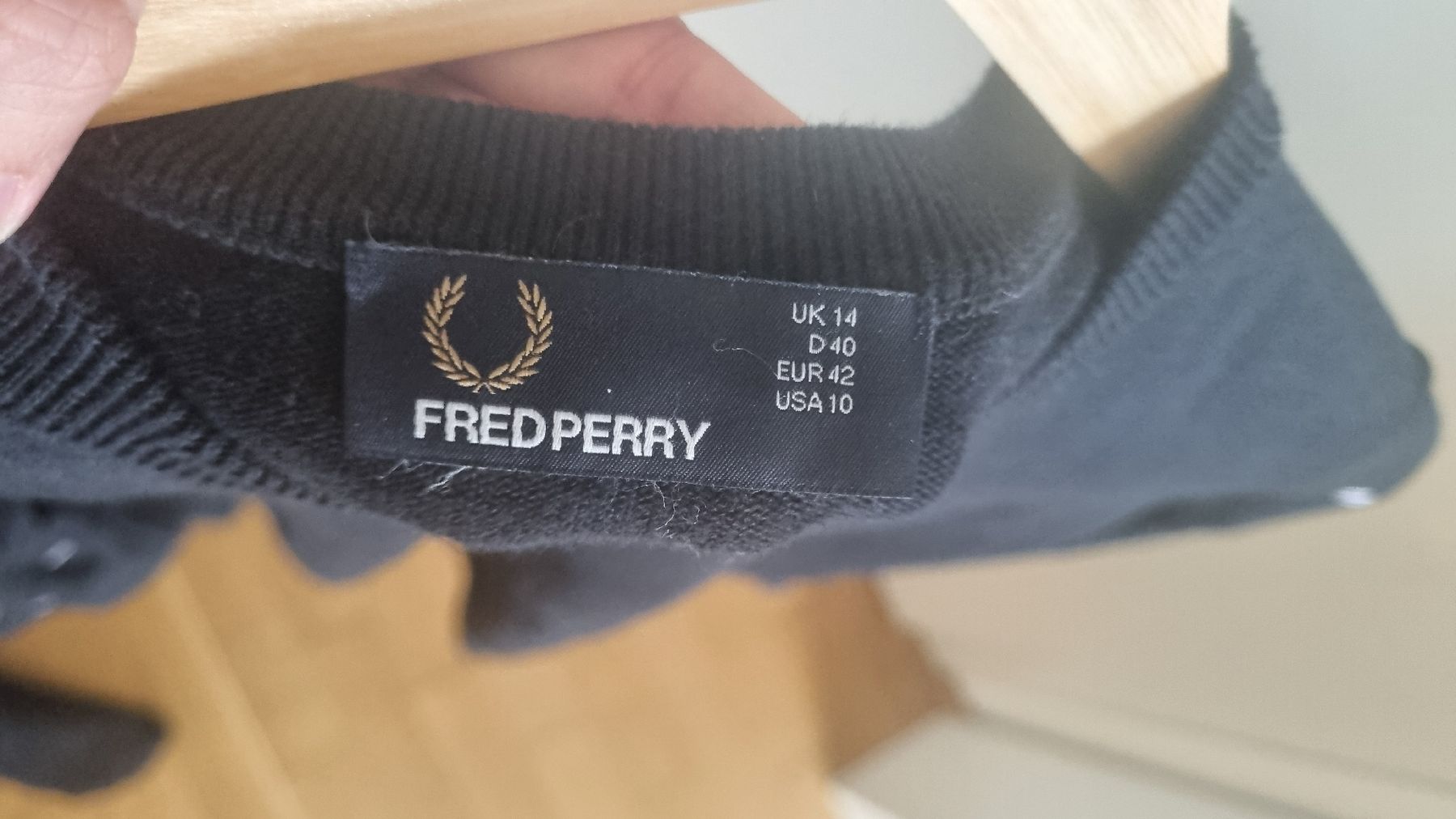 Fred Perry Pullover & Sweatshirts: Fred Perry Pullover – Gebraucht aus Chur von sinillo 1