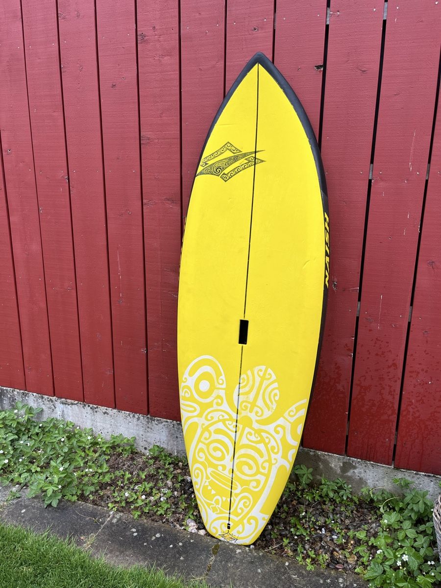 Naish Surfboards & Schwimmbrette: Naish Kinder SUP Iggy’s Custom Shape – Gebraucht aus Uetikon am See von Luckas1973 1