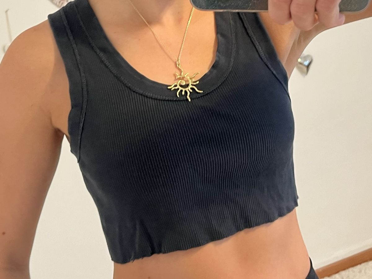 Brandy Melville Tops: CROPPED DARK GREY ALMOST BLACK BRANDY TOP – Neu (gemäss Beschreibung) aus Zürich von rox_ws8v 3