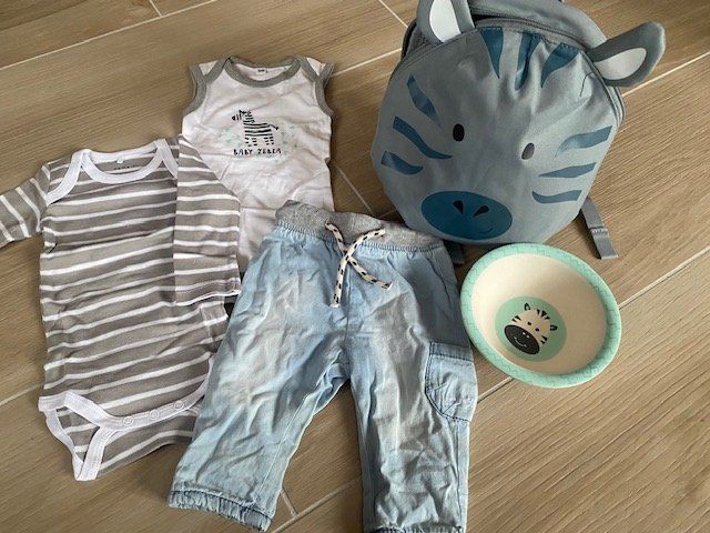Lotti & Set di vestiti: NEUES Baby-Set Gr. 62/68 "Zebra" – Nuovo (secondo la descrizione) da Staufen venduto da Nasli 2