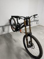 Downhill Mountainbike Santa Cruz V10.7 Top Zustand