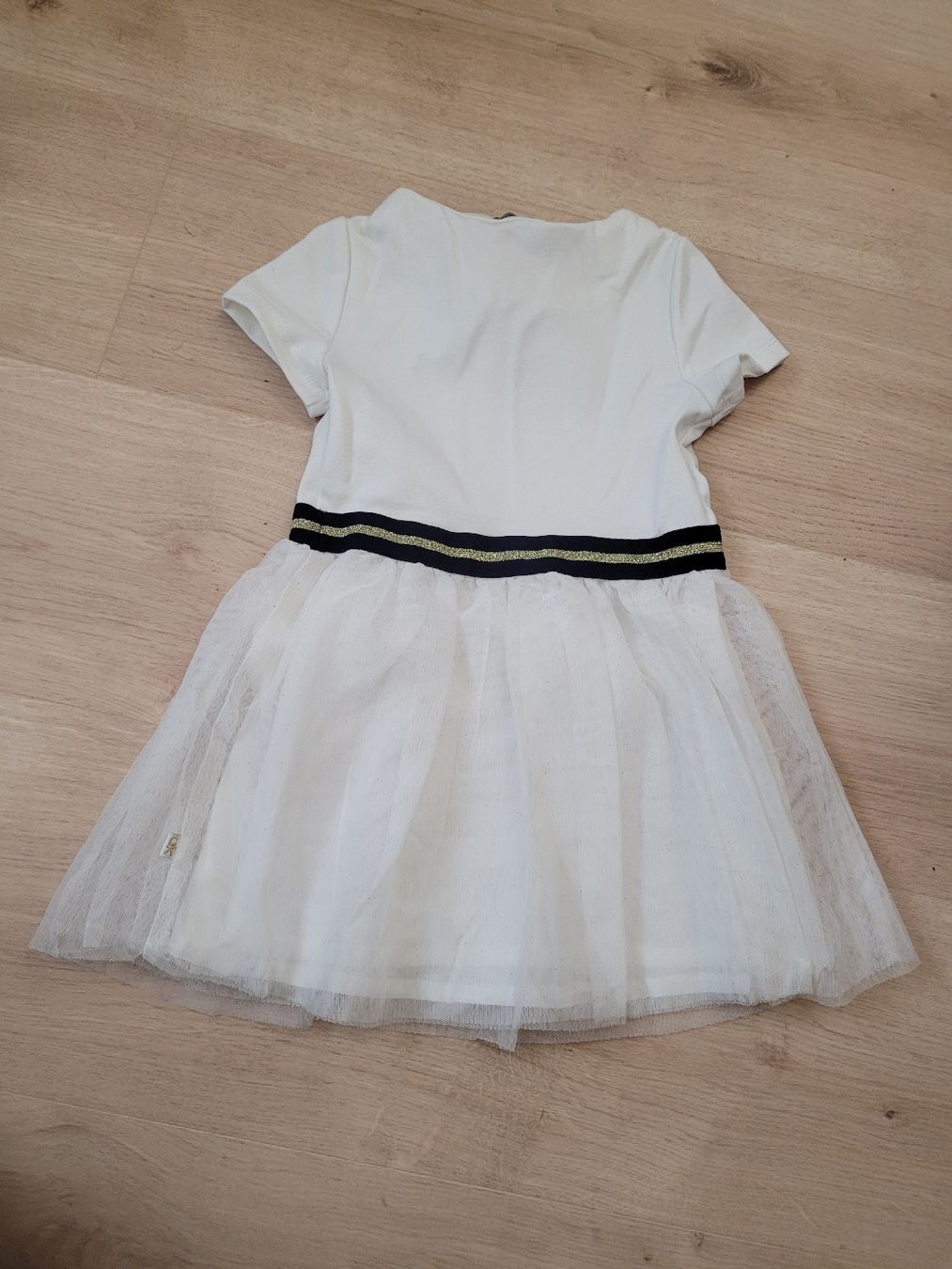 Robes et jupes: elegantes Röckli mit passendem Pullover Gr. 98 – D'occasion à Lupsingen par sta_wgg5 7