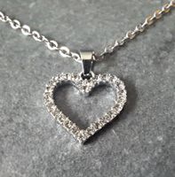Collier avec pendentif cœur