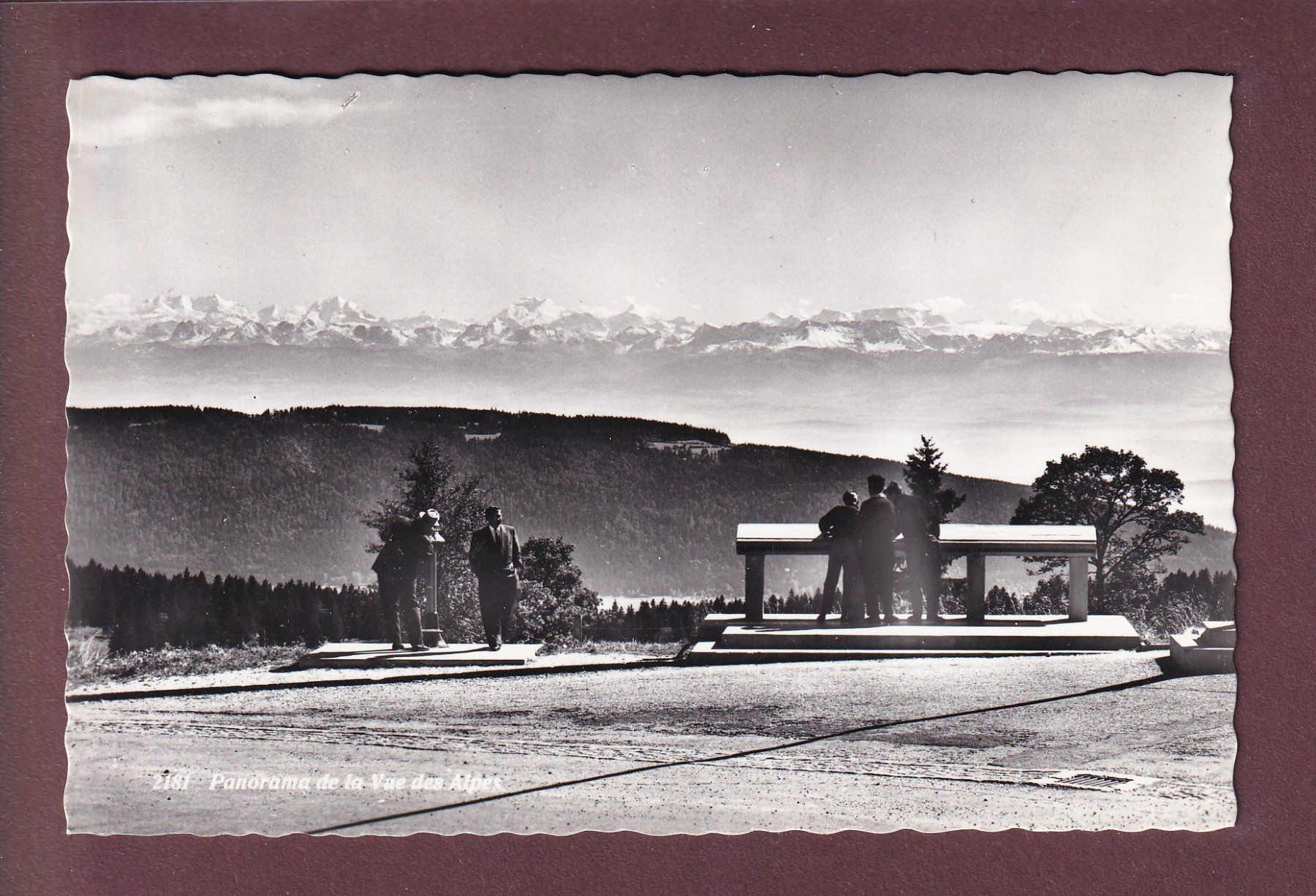Cartoline postali: Panorama de la VUE DES ALPES – Usato da Pully venduto da nicecards