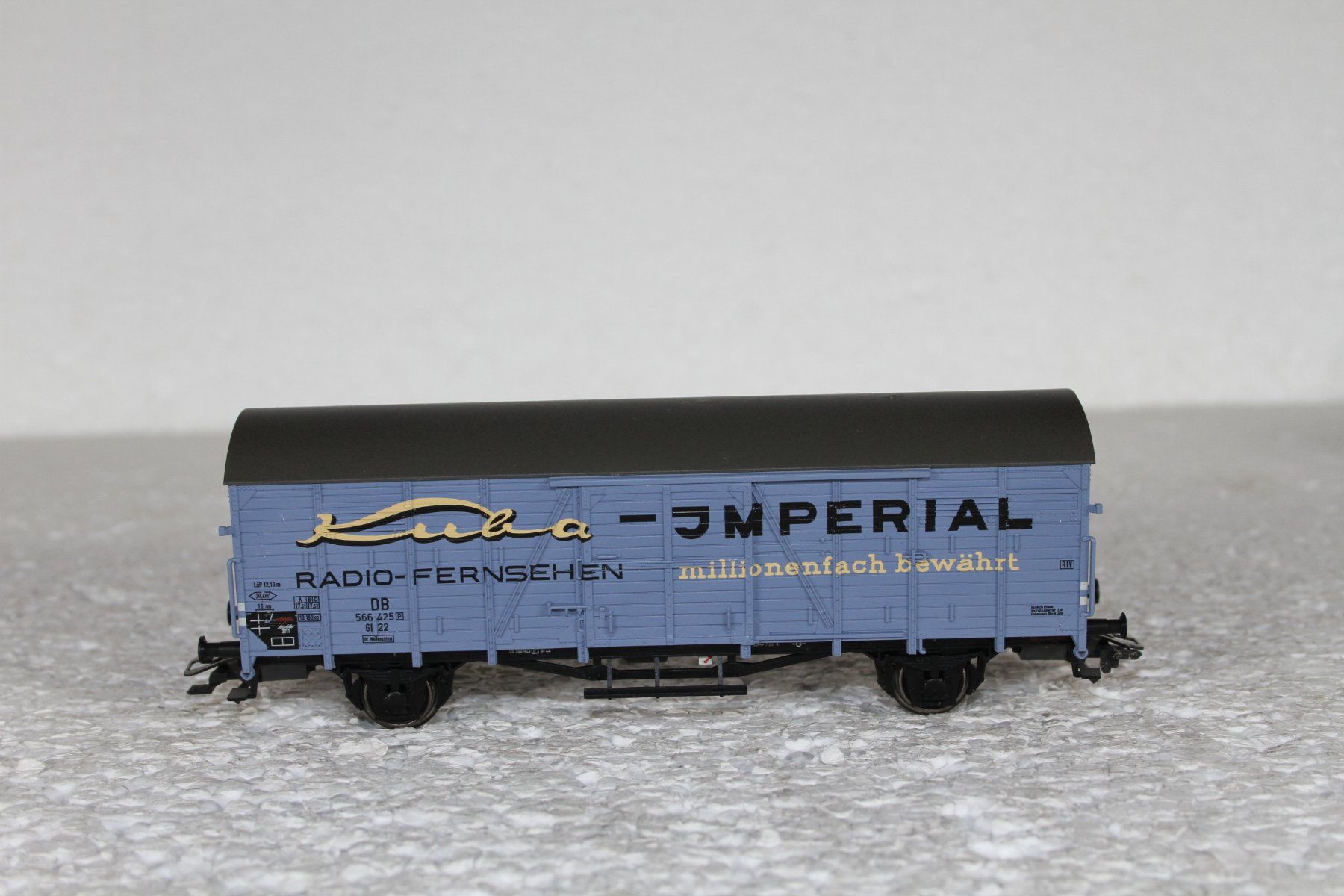 Märklin Modellini di ferrovie: Märklin  DB Güterwagen Imperal – Usato da Triesen venduto da gleis8