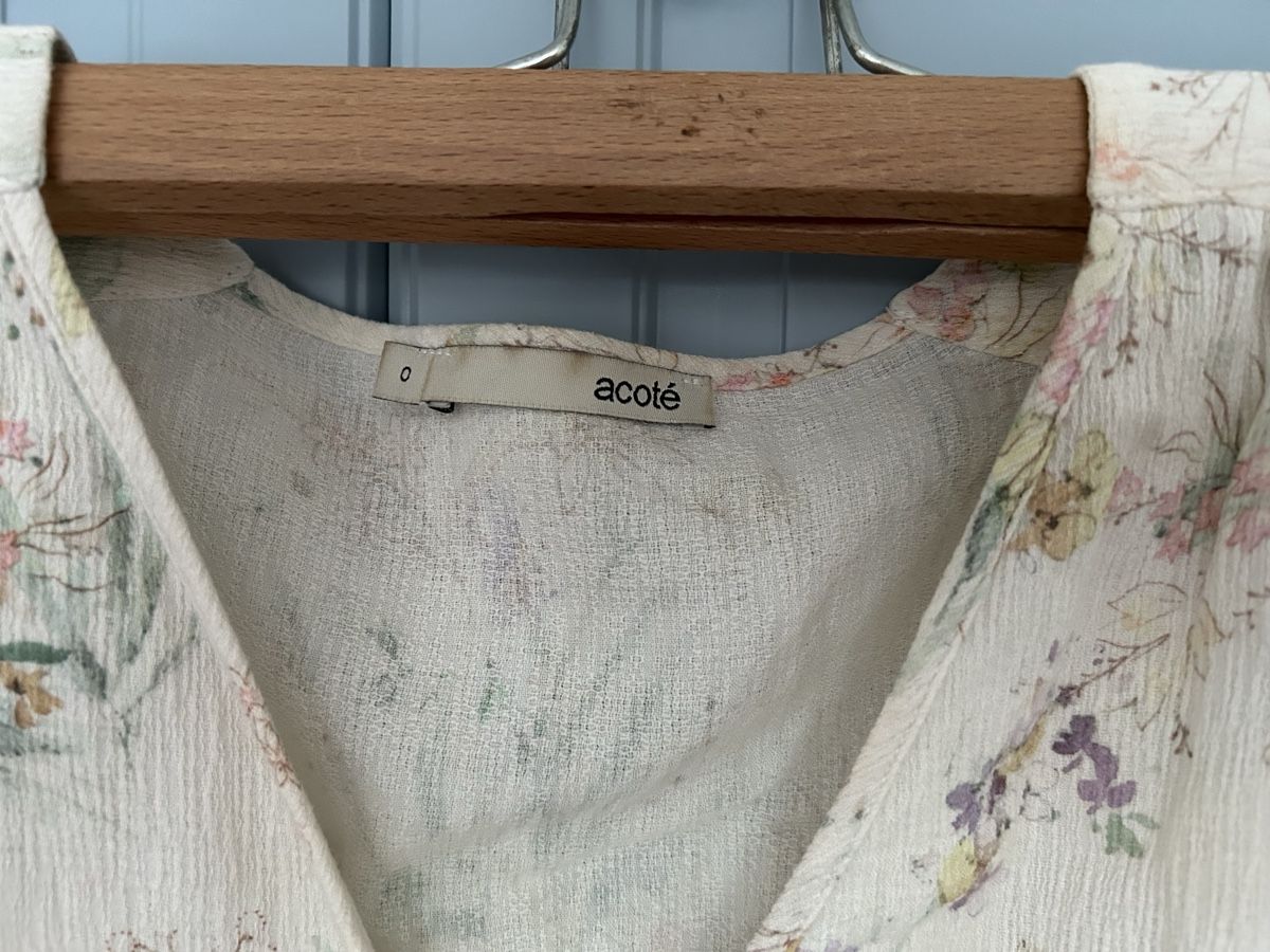 Vestiti: Robe Acoté taille 0 – Usato da Lausanne venduto da SaraSkjellaug 1