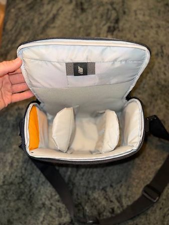 Lowepro Adventura III