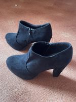Schwarze Stiefeletten Gr. 38
