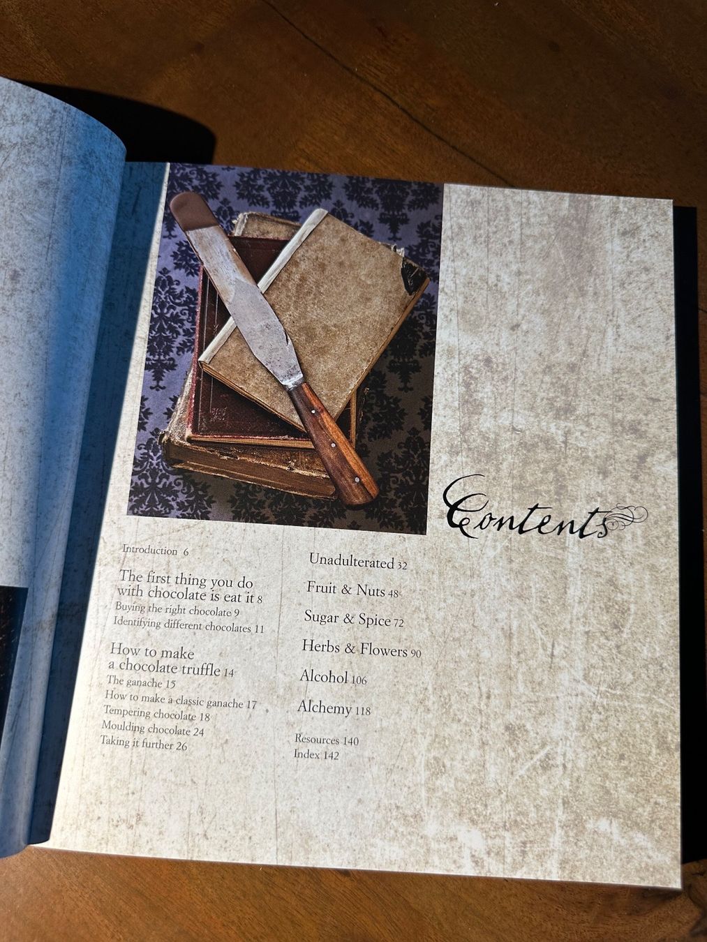 Libri: Adventures with Chocolate – Nuovo (secondo la descrizione) da Winterthur venduto da ivan12891 2
