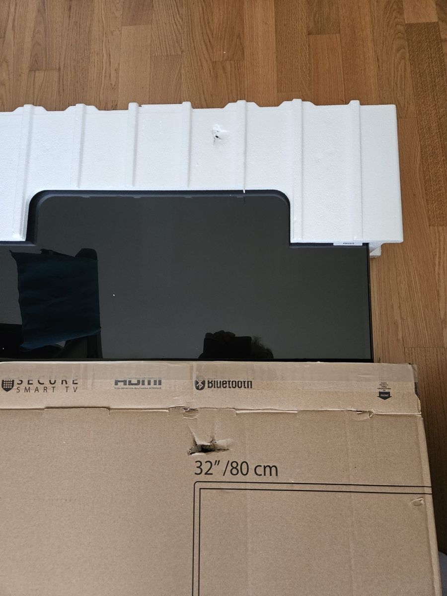 Televisori: Secure Smart TV 32 Zoll / 80 cm Bluetooth HDMI gebraucht – Difettoso da Pfungen venduto da ars_6xk2