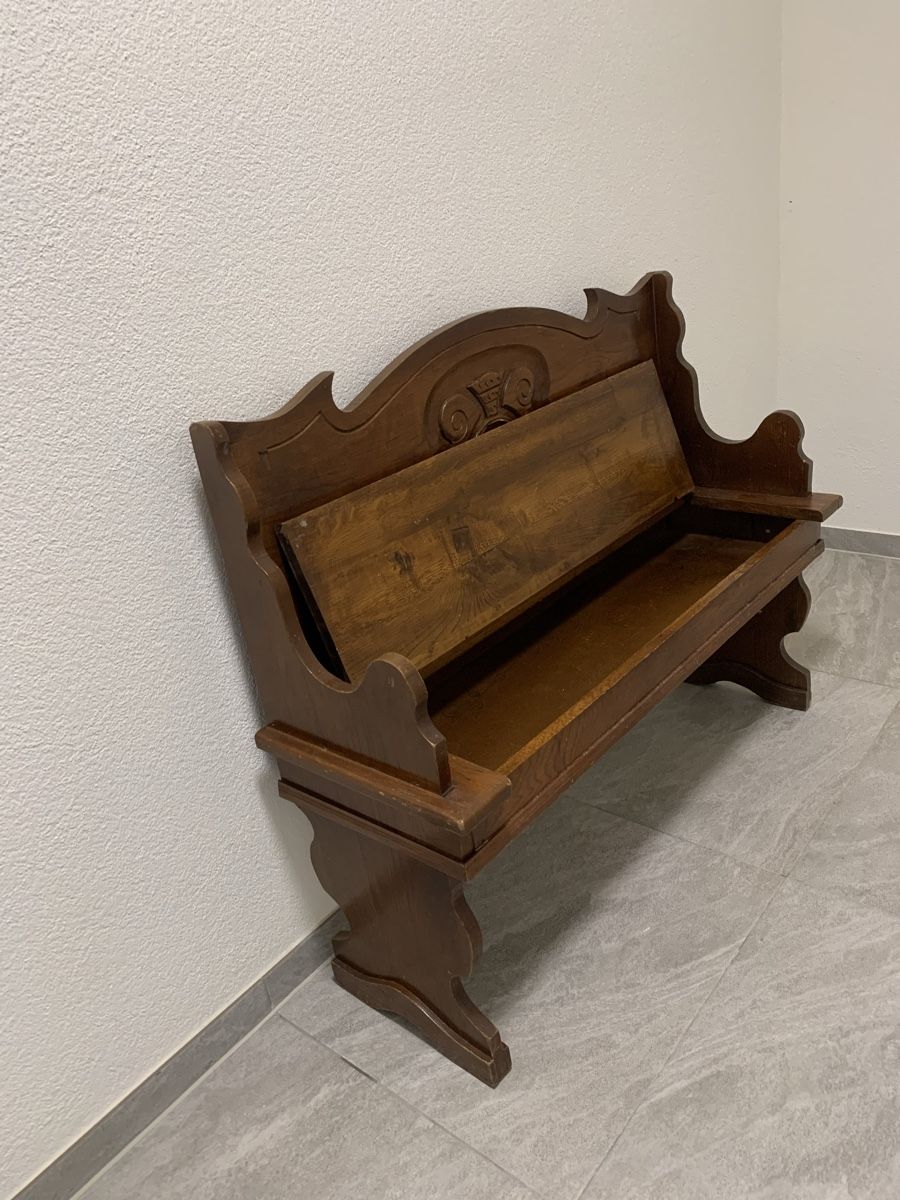 Panchine: Holzbank, geschnitzt  – Usato da Obernau venduto da fab_9wnq 2