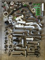 Lot pièces plomberie évacuation siphons bondes raccords 