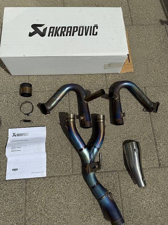 BMW Sistemi di scarico: BMW 1200 GS, Akrapovic – Usato da Niederuzwil venduto da Elfen1