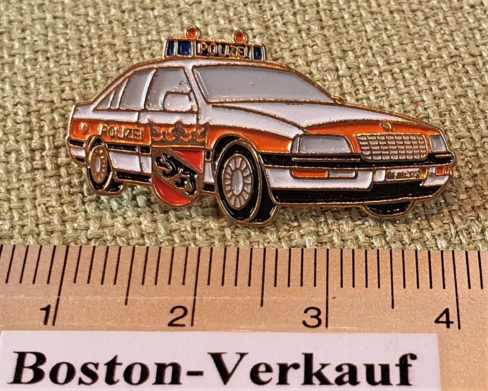 Spille: E210 - Pin Polizei Auto Bern Suisse – Usato da Reinach BL venduto da Boston-Verkauf 1
