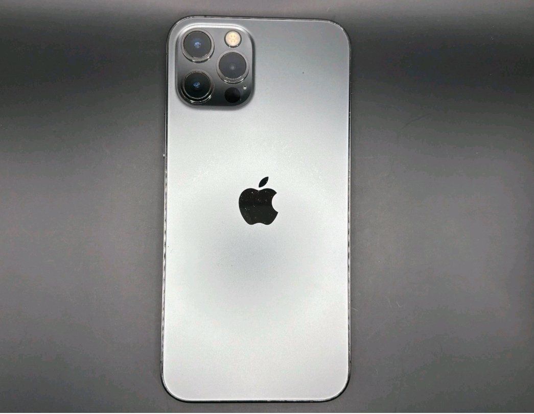 Apple Telefoni cellulari / Smartphones: iPhone 12 Pro (512GB) Akku 99% – Usato da Luzern venduto da Waince786 1