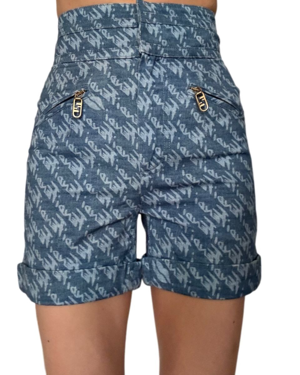Jeans: Fendi High-Waisted Logo Denim Shorts – Nuovo (secondo la descrizione) da Vésenaz venduto da ann_7knk