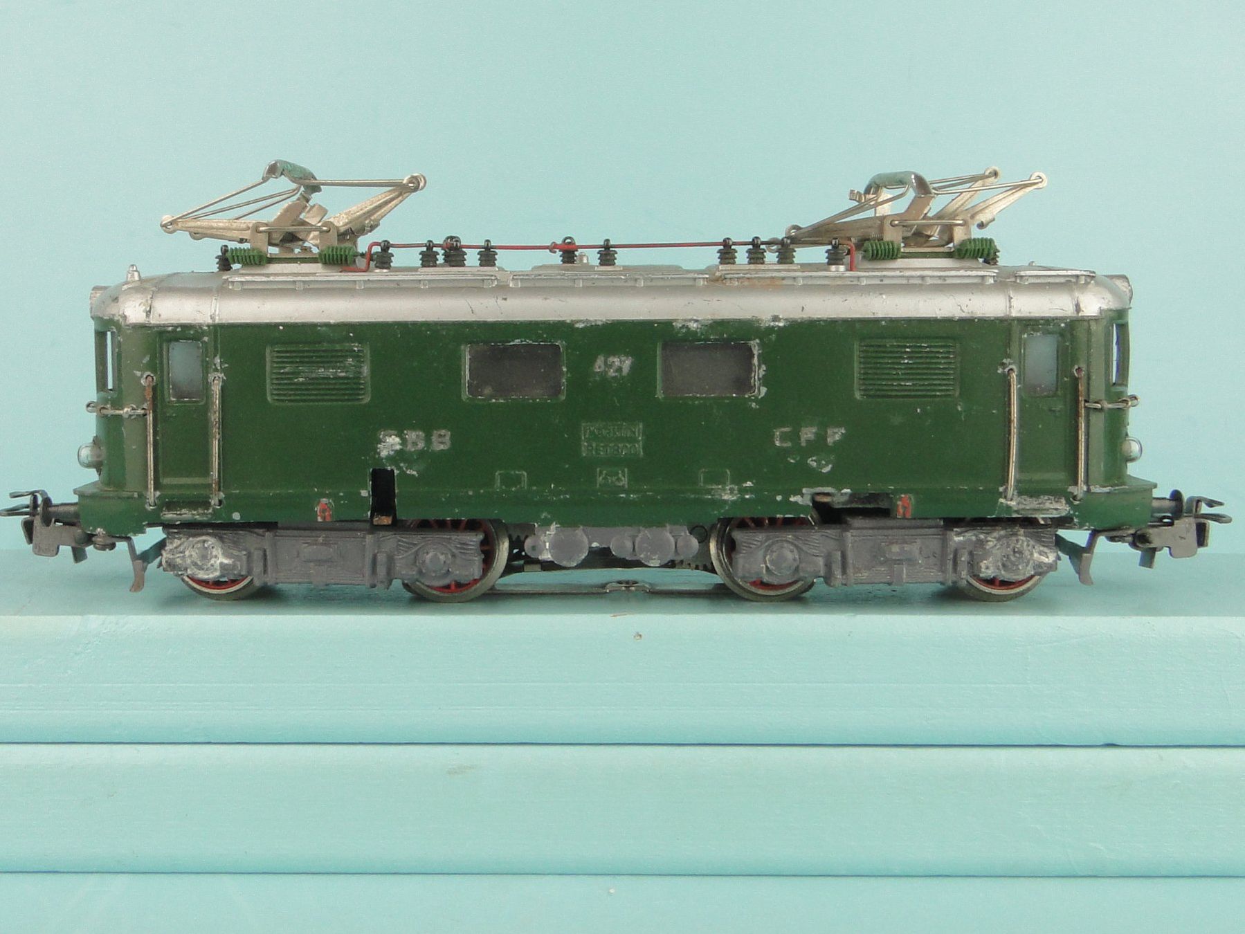 Märklin Modelleisenbahnen: Märklin RET 800 RE 4/4, DEFEKT – Gebraucht aus Bülach von cann11 6