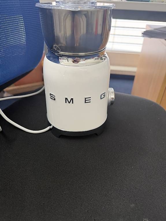 Elettrodomestici da cucina: Smeg Milchschäumer – Usato da Gibswil venduto da Miratec 1